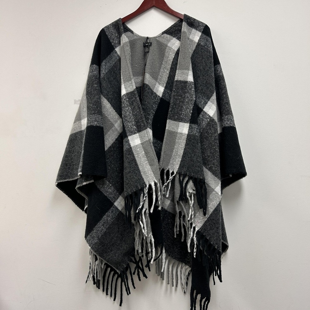 Modena Shawl Wrap Womens One Size Gray Plaid Fleece Fringe Rectangle Scarf
